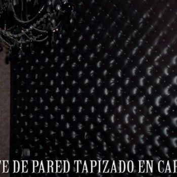 frente de pared en capitone sobre pared